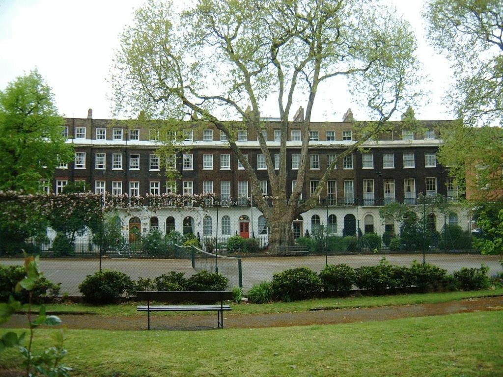 Crescent Hotel Londra Exterior foto